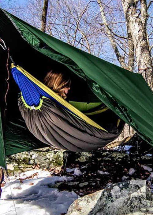Underquilt and sleeping pad
